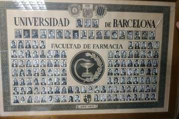 Pino Oliva Castro inauguró el 8 de enero de 1973 la primera farmacia de Jinámar/TA.